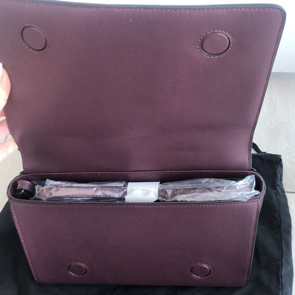 Kendall + Kylie - Picture 3 of 5